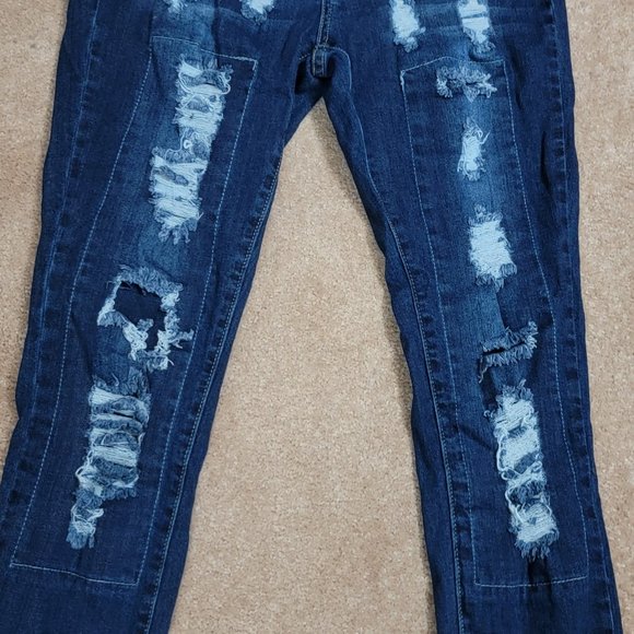 VIP JEANS Distressed skinny sz. 11/12 - Picture 2 of 5